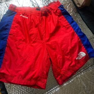 North Face Men's Hydrenaline 2000 Windbreaker Shorts, Size Large, Red/Blue, 9/10